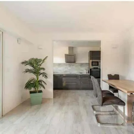 Etoile Cosy 2 P, Confort, 10 Min Croisette Apartment *